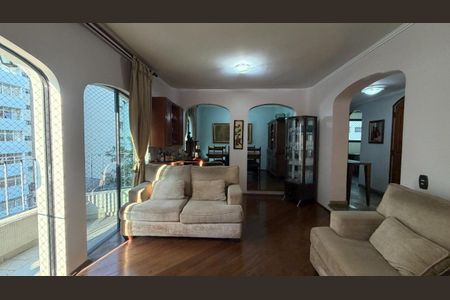 Apartamento à venda com 136m², 3 quartos e 2 vagas