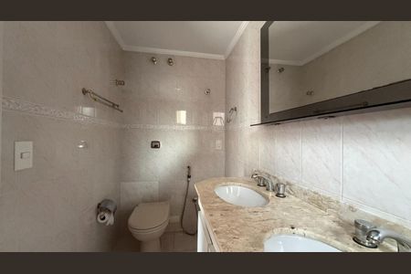 Apartamento à venda com 136m², 3 quartos e 2 vagas