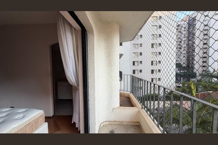 Apartamento à venda com 136m², 3 quartos e 2 vagas