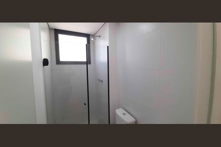 Apartamento para alugar com 53m², 2 quartos e 1 vaga Apartamento para alugar com 53m², 2 quartos e 1 vagaBanheiro da Suíte