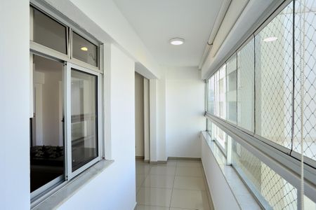 Apartamento para alugar com 77m², 1 quarto e 1 vaga Apartamento para alugar com 77m², 1 quarto e 1 vagaVaranda da Sala