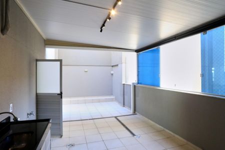 Apartamento para alugar com 77m², 1 quarto e 1 vaga Apartamento para alugar com 77m², 1 quarto e 1 vagaChurrasqueira