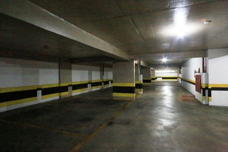 Apartamento para alugar com 77m², 1 quarto e 1 vaga Apartamento para alugar com 77m², 1 quarto e 1 vagaGaragem