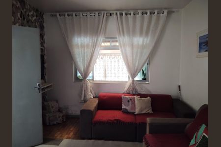Casa à venda com 3 quartos, 190m² em Parque Fongaro, São Paulo