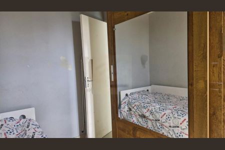 Apartamento para alugar com 2 quartos, 55m² em Jardim Roberto, Osasco