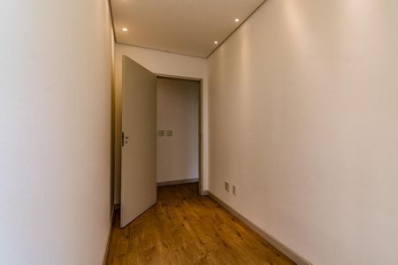 Apartamento à venda com 3 quartos, 105m² em Vila Irmaos Arnoni, São Paulo