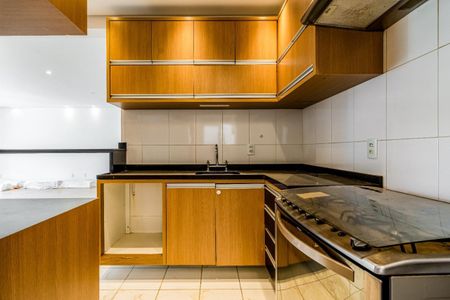 Apartamento à venda com 3 quartos, 105m² em Vila Irmaos Arnoni, São Paulo