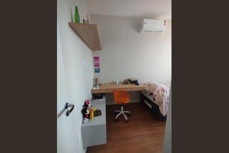 Apartamento à venda com 3 quartos, 150m² em Cabral, Contagem