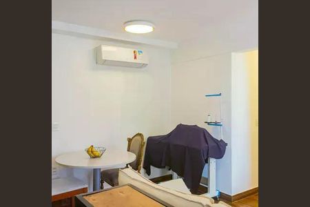 Apartamento à venda com 2 quartos, 57m² em Pompeia, São Paulo