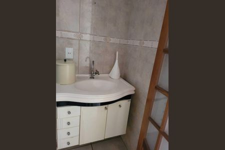 Banheiro social de apartamento à venda com 2 quartos, 74m² em Macedo, Guarulhos