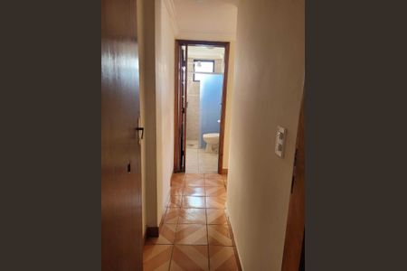 Apartamento à venda com 74m², 2 quartos e 1 vaga Apartamento à venda com 74m², 2 quartos e 1 vagaCorredor
