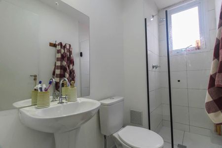 Apartamento para alugar com 47m², 2 quartos e sem vaga Apartamento para alugar com 47m², 2 quartos e sem vagaBanheiro