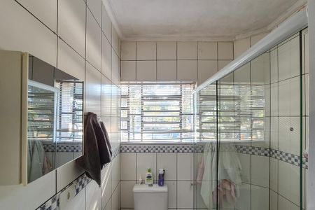 Banheiro da Suíte de casa à venda com 2 quartos, 125m² em Paulicéia, São Bernardo do Campo