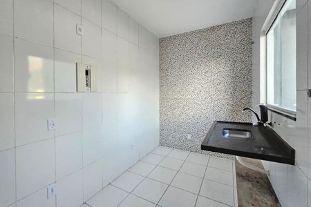 Casa para alugar com 72m², 2 quartos e 1 vaga Casa para alugar com 72m², 2 quartos e 1 vagaCozinha