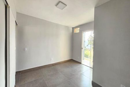 Casa para alugar com 72m², 2 quartos e 1 vaga Casa para alugar com 72m², 2 quartos e 1 vagaQuarto 1