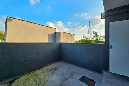 Área de Serviço de casa para alugar com 2 quartos, 72m² em Campo Grande, Rio de Janeiro