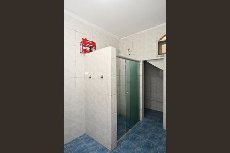 Banheiro 1 de casa para alugar com 3 quartos, 220m² em Jardim Maria Rosa, Taboão da Serra