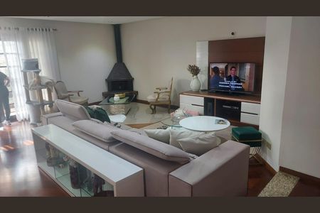 Casa à venda com 6 quartos, 500m² em Jardim Sao Bento, São Paulo