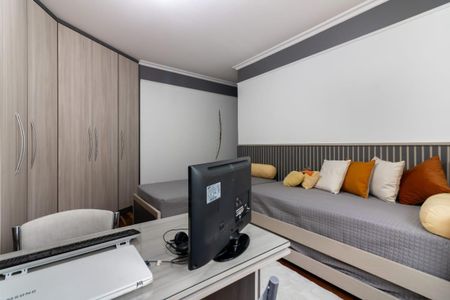 Casa à venda com 3 quartos, 223m² em Jardim Virginia Bianca, São Paulo