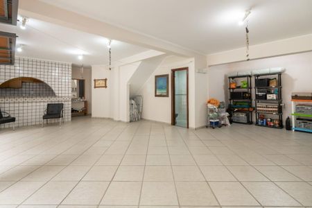Casa à venda com 3 quartos, 223m² em Jardim Virginia Bianca, São Paulo