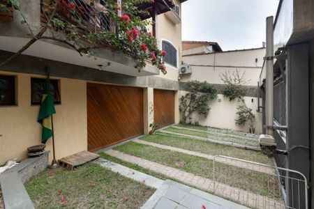 Casa à venda com 3 quartos, 223m² em Jardim Virginia Bianca, São Paulo
