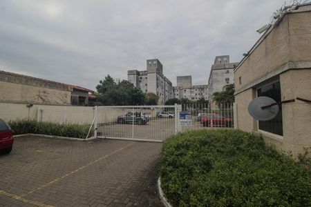 Apartamento para alugar com 47m², 2 quartos e 1 vaga Apartamento para alugar com 47m², 2 quartos e 1 vagaFachada