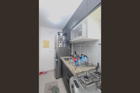 Apartamento para alugar com 47m², 2 quartos e 1 vaga Apartamento para alugar com 47m², 2 quartos e 1 vagaCozinha area de serviço