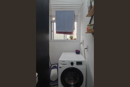 Apartamento para alugar com 47m², 2 quartos e 1 vaga Apartamento para alugar com 47m², 2 quartos e 1 vagaCozinha area de serviço