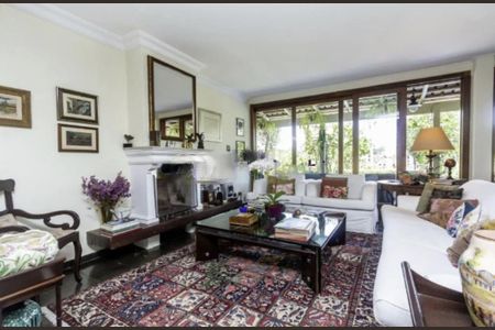 Casa à venda com 5 quartos, 417m² em Morumbi, São Paulo