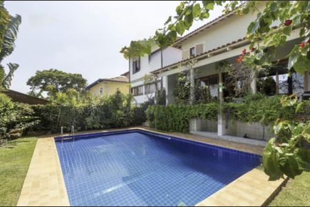 Casa à venda com 5 quartos, 417m² em Morumbi, São Paulo