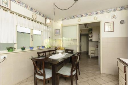 Casa à venda com 5 quartos, 417m² em Morumbi, São Paulo