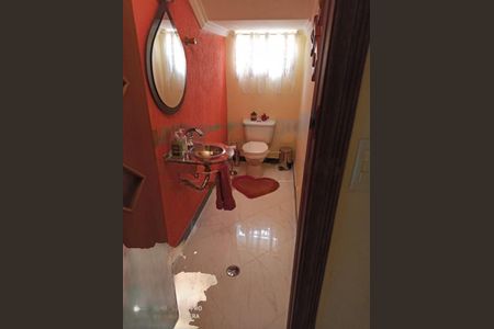 Casa à venda com 2 quartos, 180m² em Jardim Satelite, São Paulo