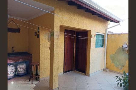 Casa à venda com 2 quartos, 180m² em Jardim Satelite, São Paulo