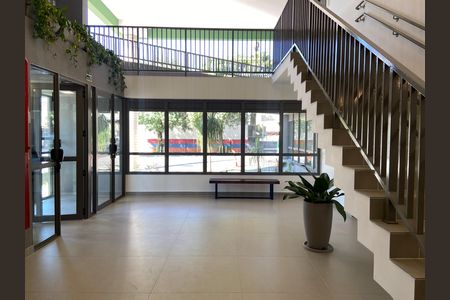 Apartamento para alugar com 54m², 2 quartos e 1 vaga Apartamento para alugar com 54m², 2 quartos e 1 vagaHall de entrada