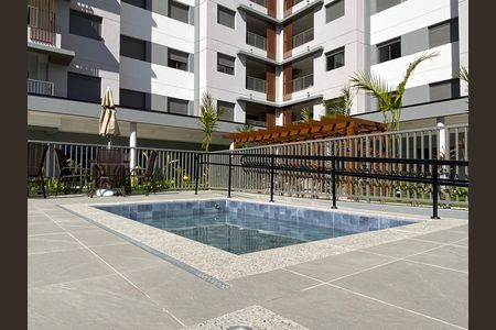 Apartamento para alugar com 54m², 2 quartos e 1 vaga Apartamento para alugar com 54m², 2 quartos e 1 vagaÁrea comum - Piscina