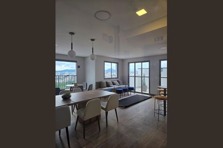 Apartamento para alugar com 2 quartos, 54m² em Presidente Altino, Osasco