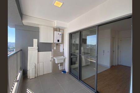 Apartamento para alugar com 54m², 2 quartos e 1 vaga Apartamento para alugar com 54m², 2 quartos e 1 vagaVaranda