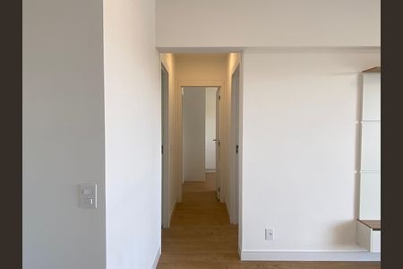Apartamento para alugar com 54m², 2 quartos e 1 vaga Apartamento para alugar com 54m², 2 quartos e 1 vagaCorredor