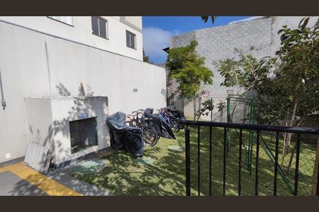 Bicicletário de apartamento para alugar com 2 quartos, 34m² em Lageado, Ferraz de Vasconcelos