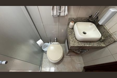 Casa à venda com 150m², 3 quartos e 2 vagas Casa à venda com 150m², 3 quartos e 2 vagasBanheiro da Suíte