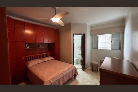 Casa à venda com 150m², 3 quartos e 2 vagas Casa à venda com 150m², 3 quartos e 2 vagasSuite