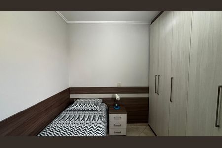 Casa à venda com 150m², 3 quartos e 2 vagas Casa à venda com 150m², 3 quartos e 2 vagasQuarto 2