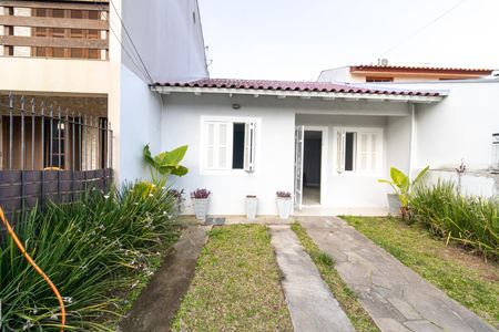 Garagem de casa à venda com 2 quartos, 57m² em Hípica, Porto Alegre