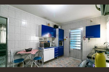 Casa à venda com 3 quartos, 181m² em Vila Carrão, São Paulo