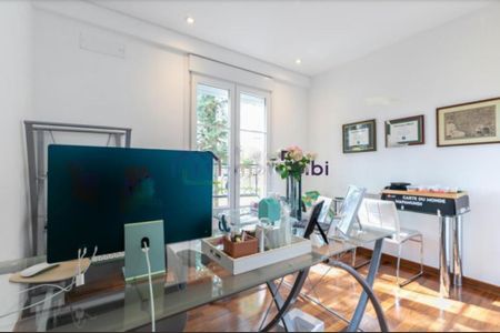 Casa à venda com 4 quartos, 533m² em Jardim Petropolis, São Paulo