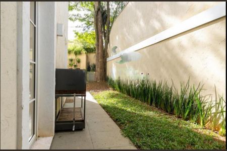 Casa à venda com 4 quartos, 533m² em Jardim Petropolis, São Paulo
