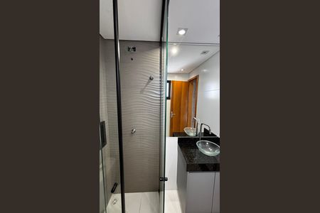 Apartamento à venda com 88m², 2 quartos e 1 vaga Apartamento à venda com 88m², 2 quartos e 1 vagaBanheiro