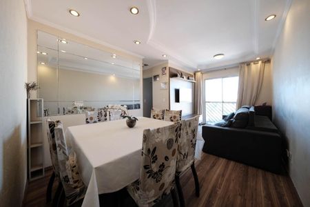 Apartamento à venda com 2 quartos, 55m² em Vila Marieta, São Paulo