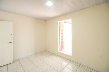 Casa para alugar com 135m², 2 quartos e 2 vagasQuarto 01