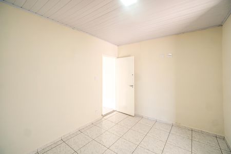 Casa para alugar com 135m², 2 quartos e 2 vagasQuarto 01